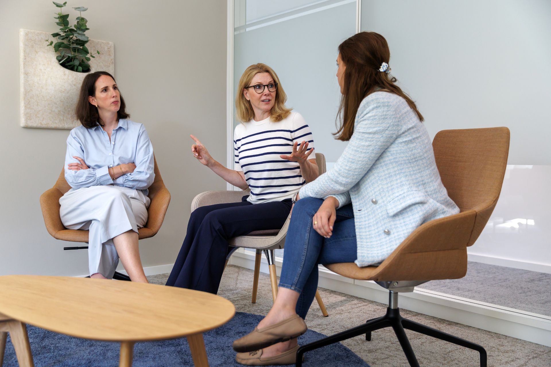 Szene Mediationsgespräch für eine positive Konfliktkultur